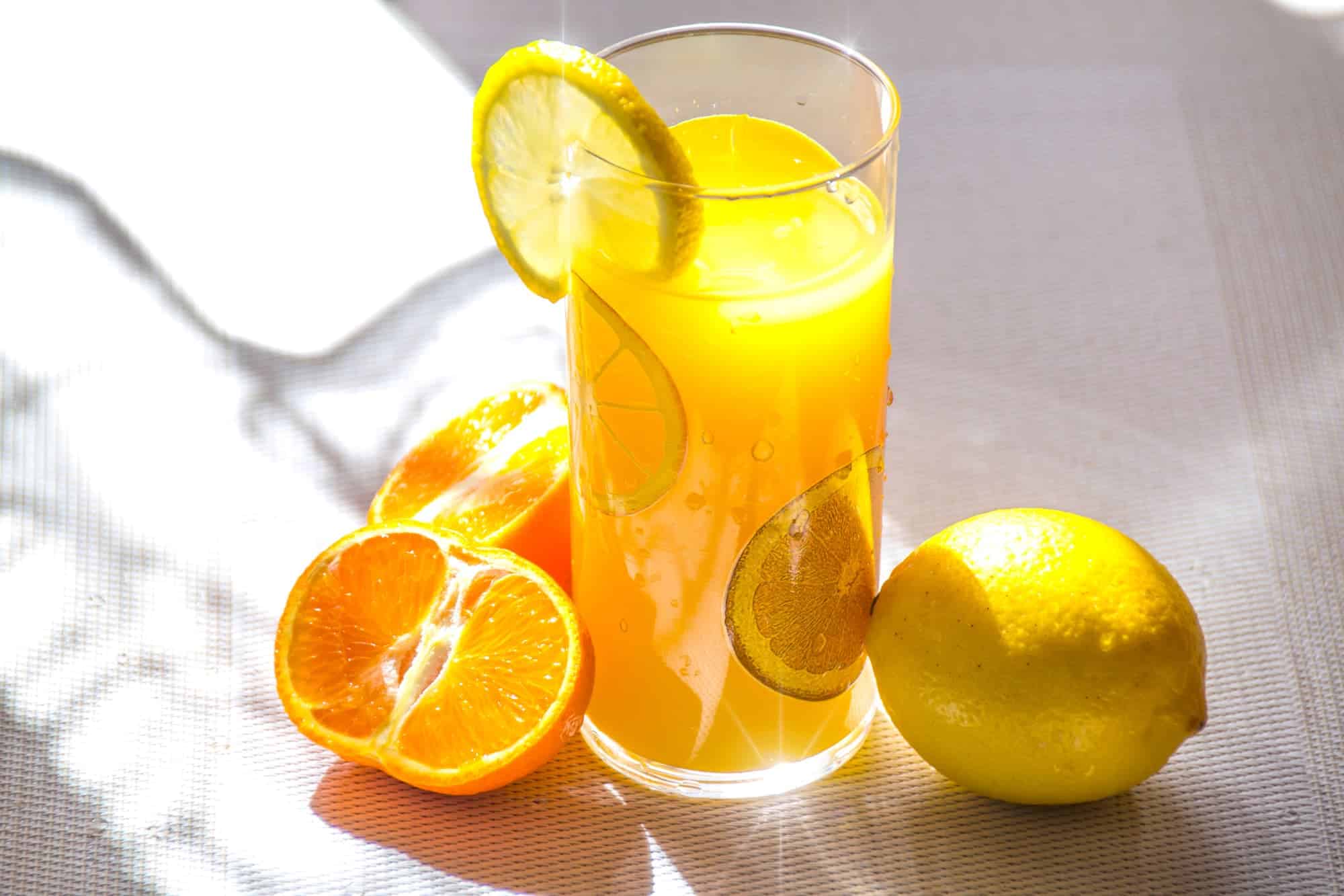 Use orange juice as a washer when taking kratom from a spoon