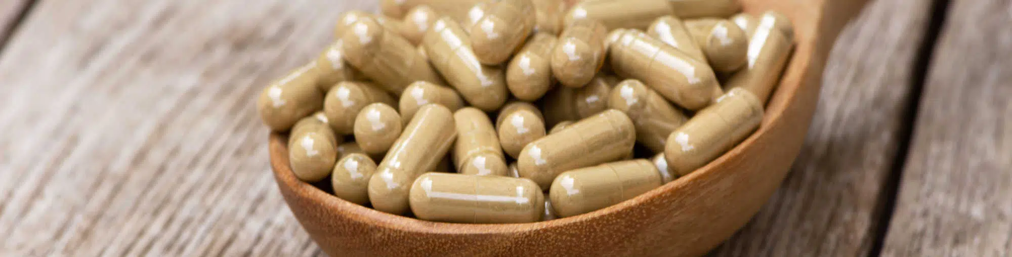 image of uei kratom capsules